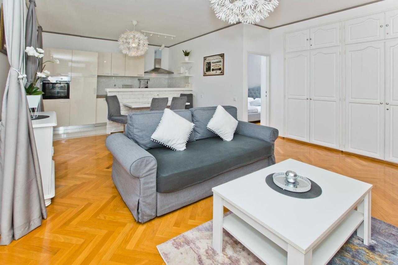 Milton Hvar Appartement *